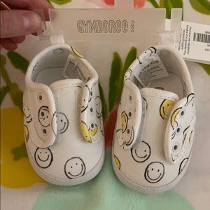NWT Gymboree baby shoes